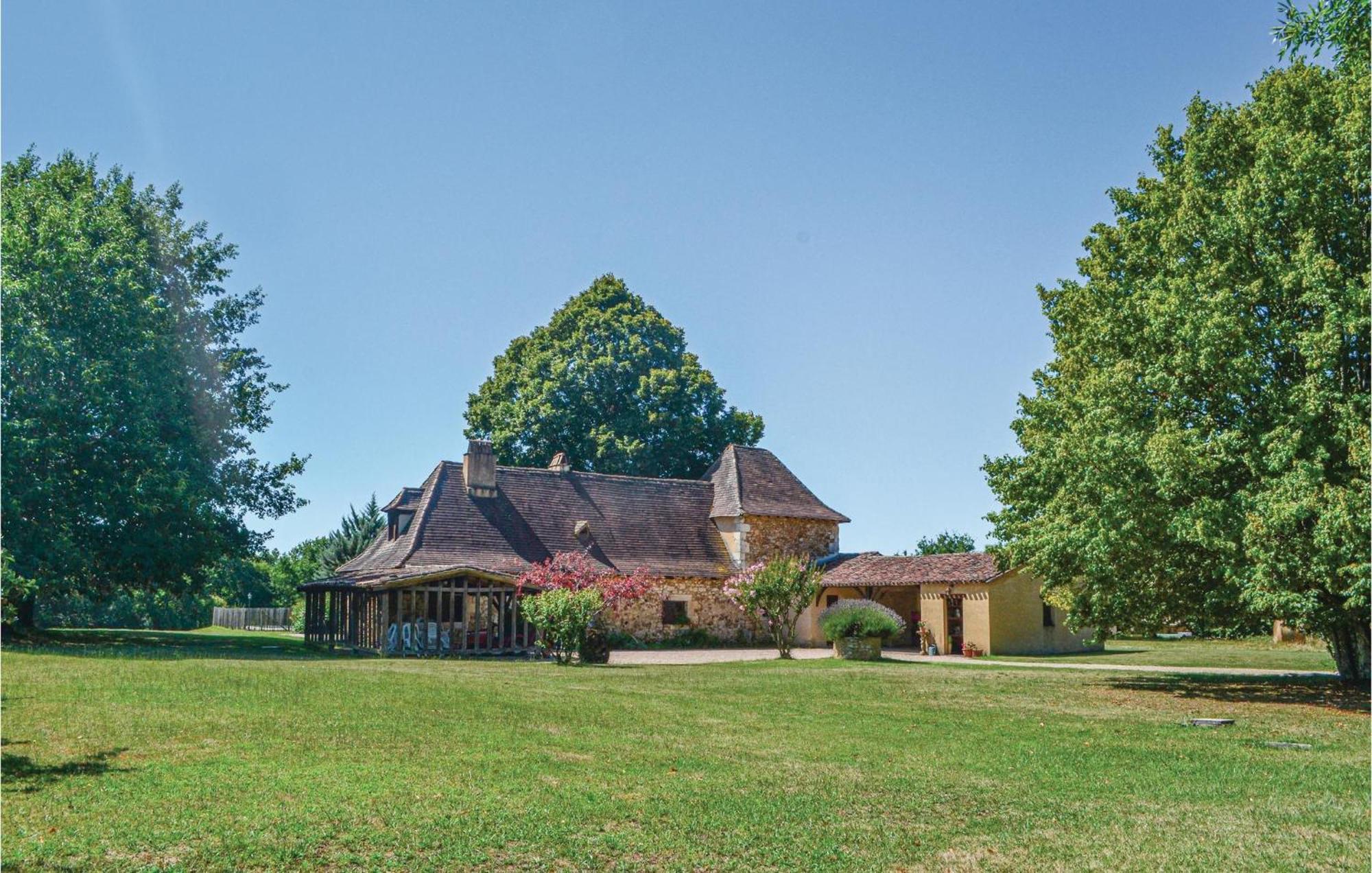 Awesome Home In Campsegret Luaran gambar